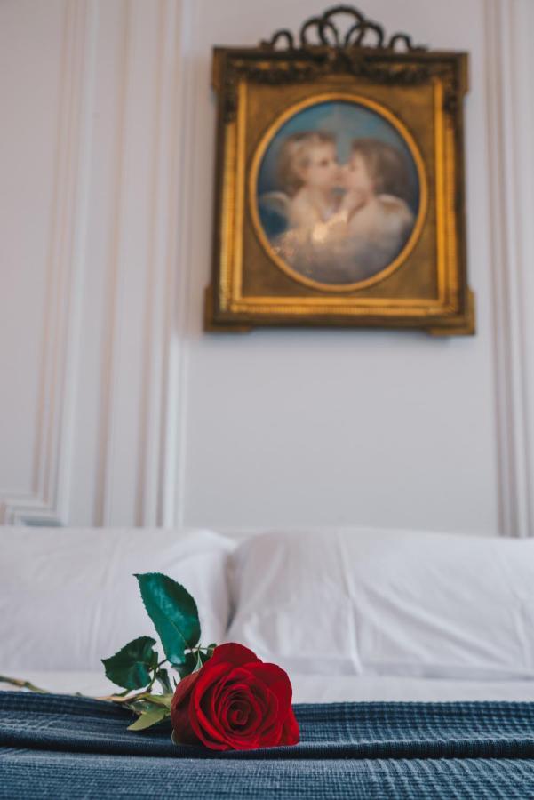 Chateau Du Landin Bed & Breakfast