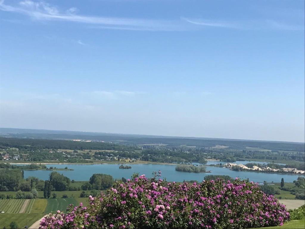 Bed & Breakfast Chateau Du Landin 4*